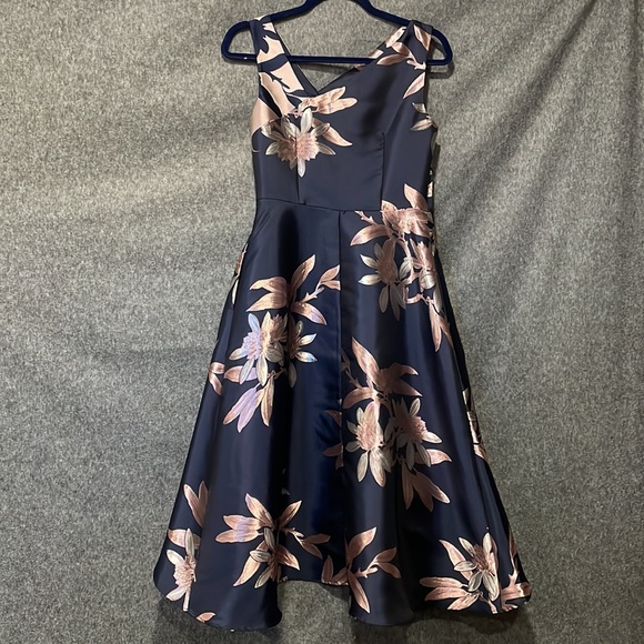 Navy & pink asymmetrical floral high low gown, women 4 - Picture 2 of 10